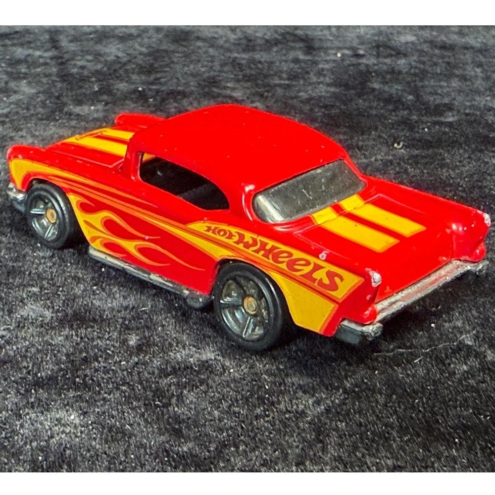 Hot Wheels-Chevy Nomad, 57 Chevy Bel Air Red Flame & Pinstripe, Diecast Lot of 3